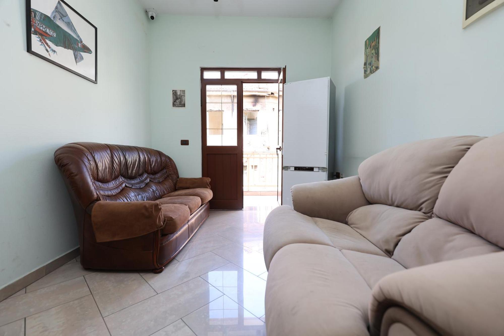טיראנה Hostel Osho מראה חיצוני תמונה