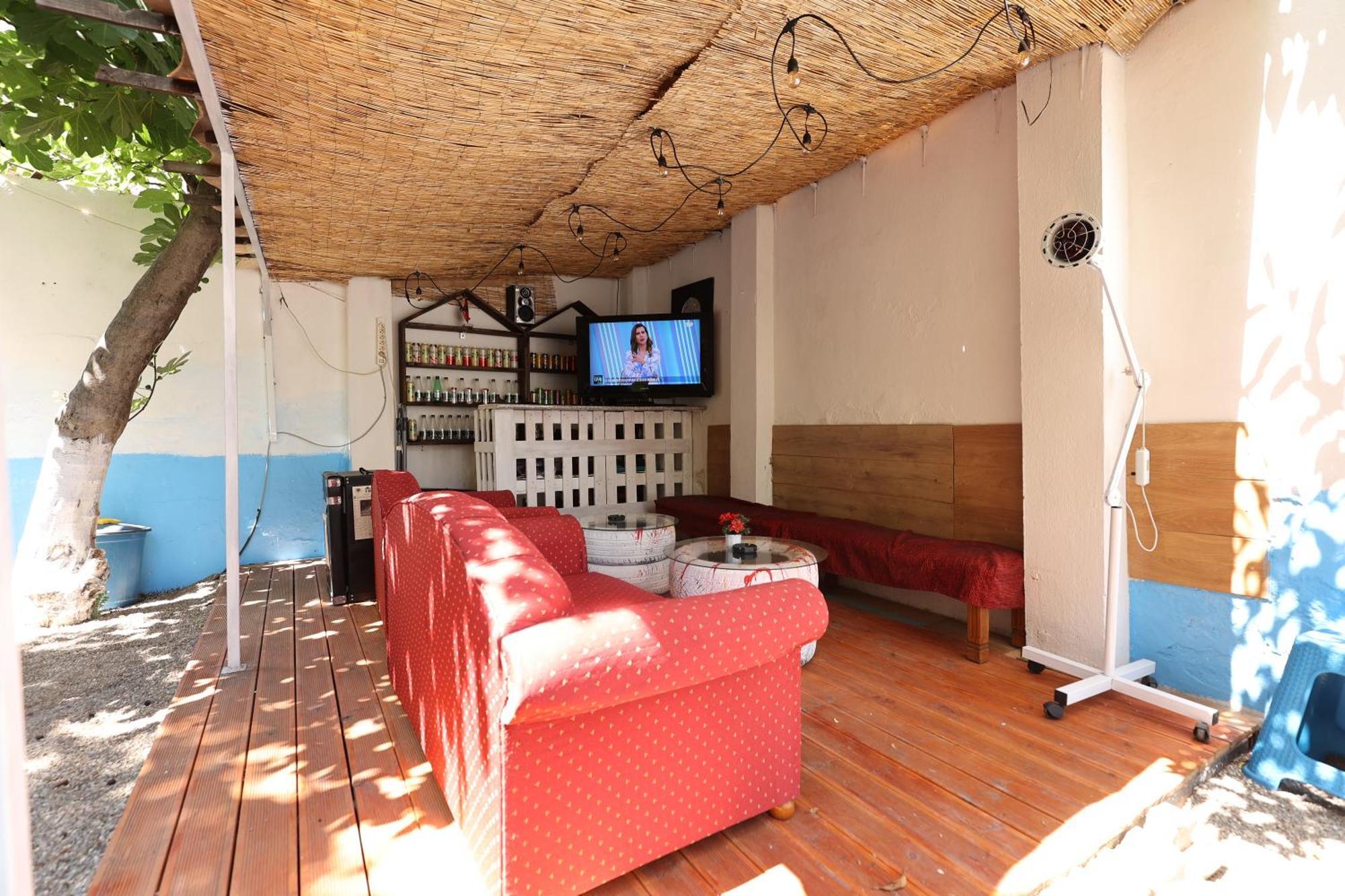 טיראנה Hostel Osho מראה חיצוני תמונה
