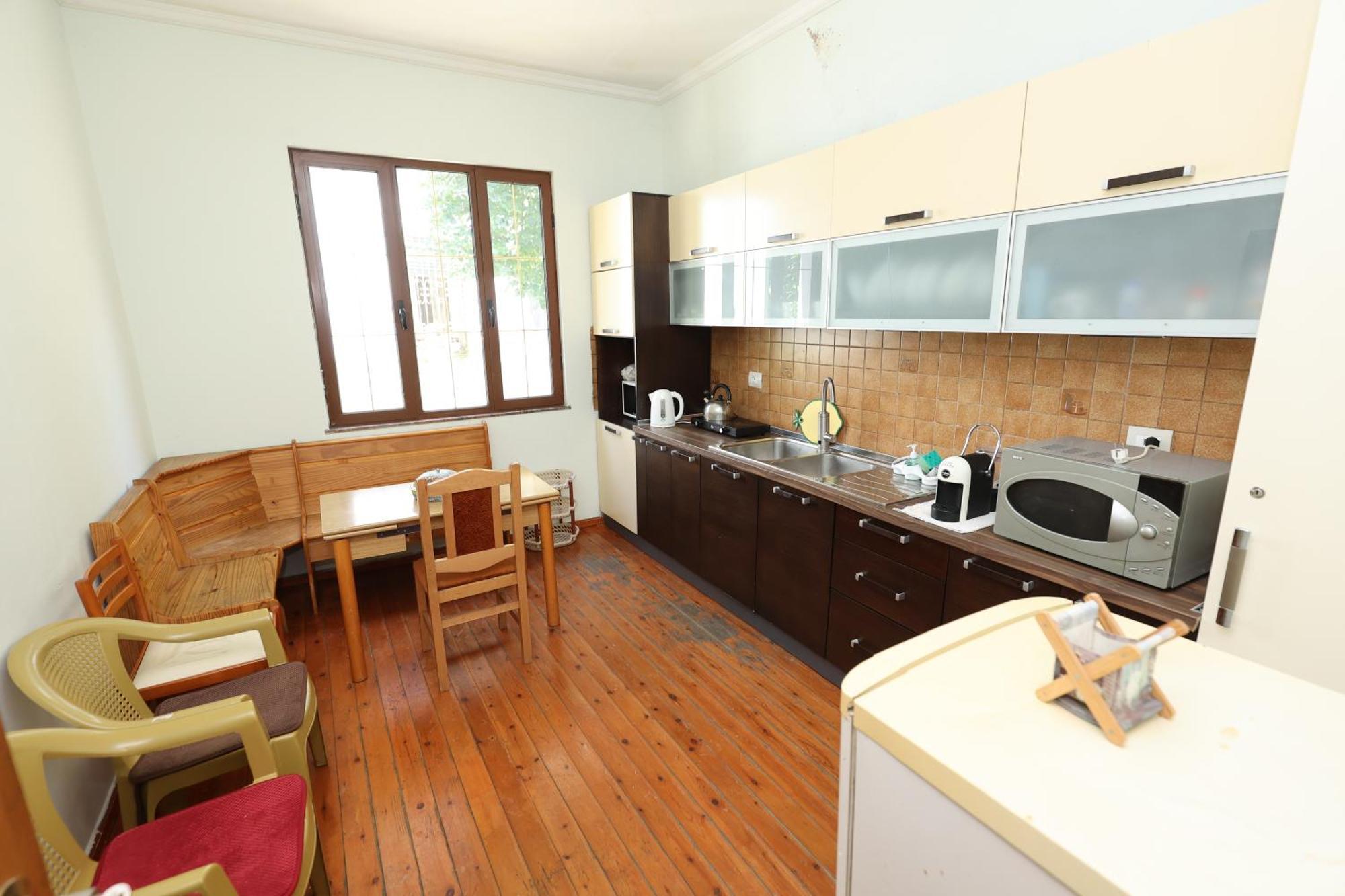 טיראנה Hostel Osho מראה חיצוני תמונה